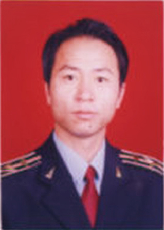 党组成员、副局长卫运峰